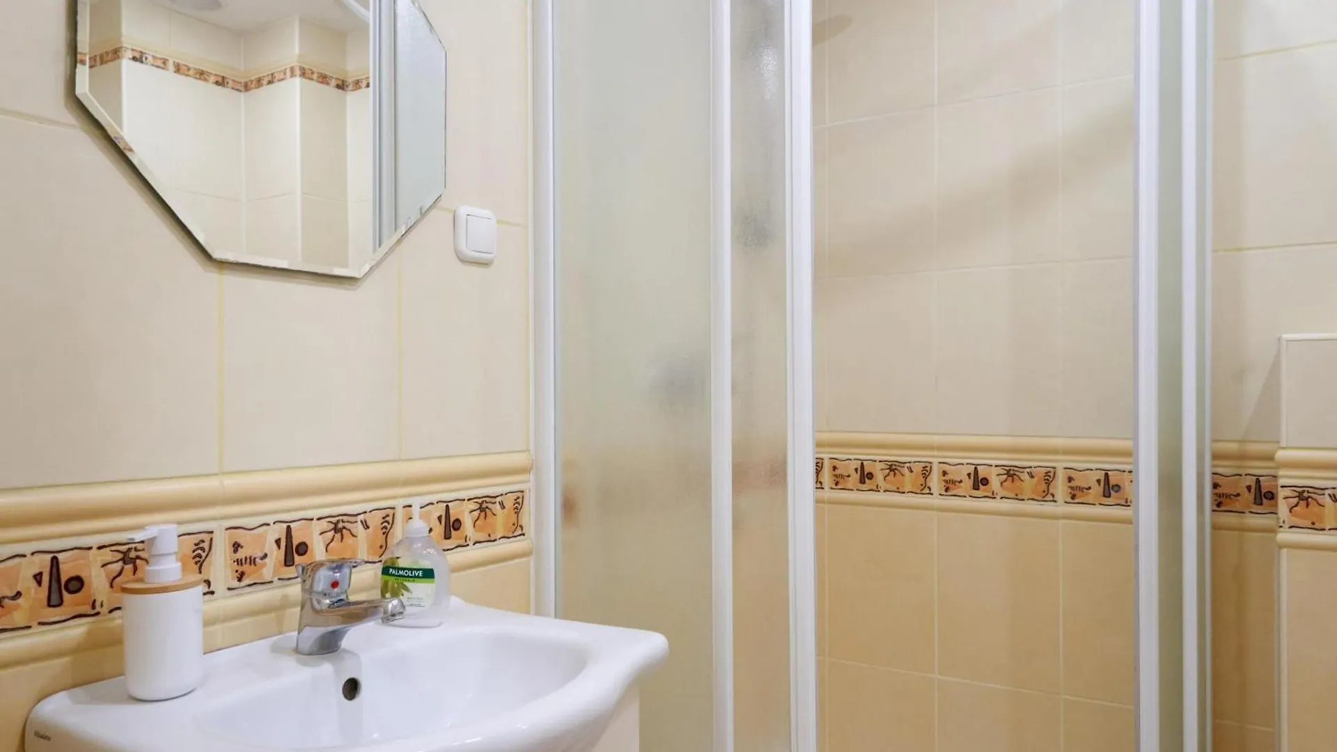 Key Apartment Cracow Krakow 0*,  Poland